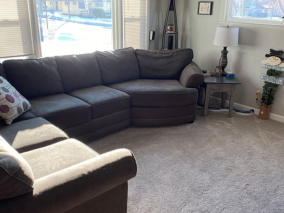 Lower unit living room