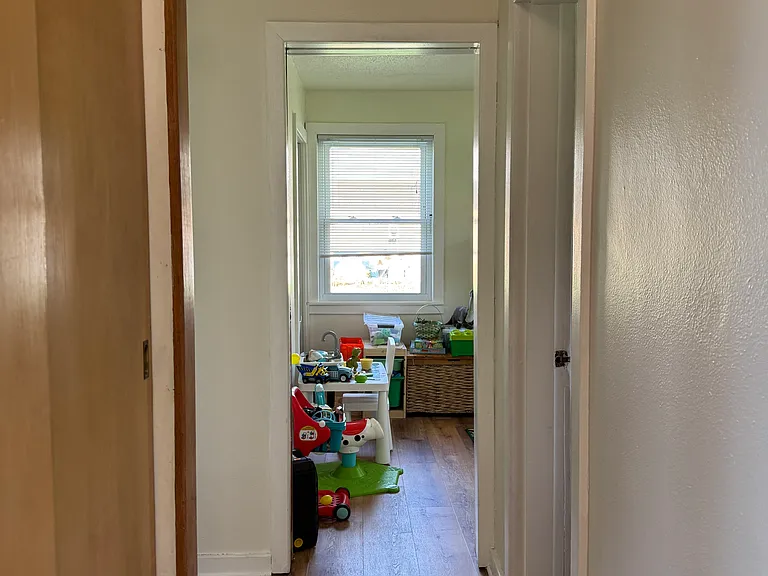 3048 Waunona Way — Photo 23