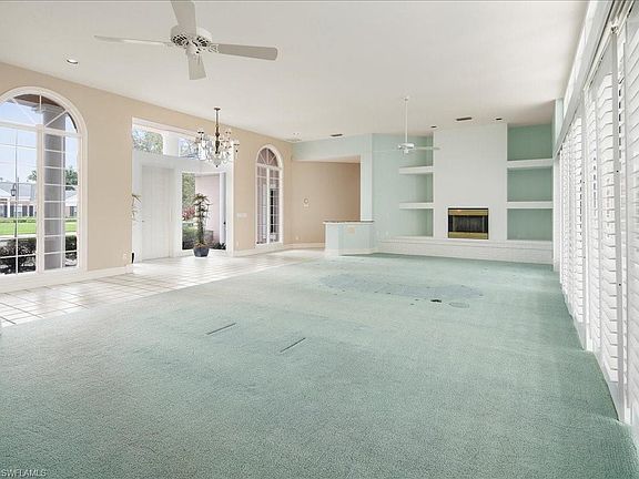 5th image of 4756 Oak Leaf DR