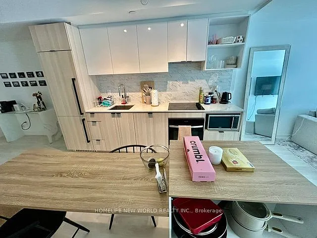 252 Church St #719 — Photo 19