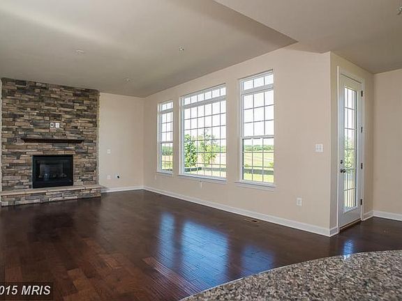 4th image of 3615 Donna Ct