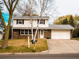 2423 Standridge Ave, Saint Paul, MN 55109