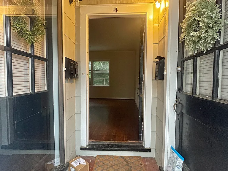 912 Oxmoor Rd #3 — Photo 8