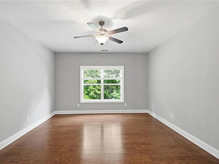 10504 New Cove Rd — Photo 31