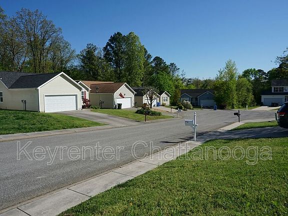 3rd image of 7549 Remington Ct