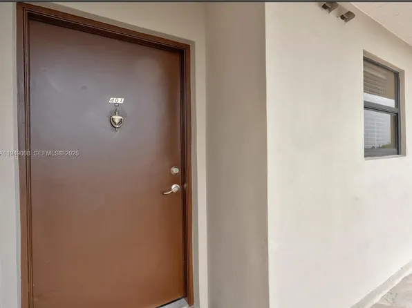 10155 NW 9th Street Cir #4-401, Miami, FL 33172