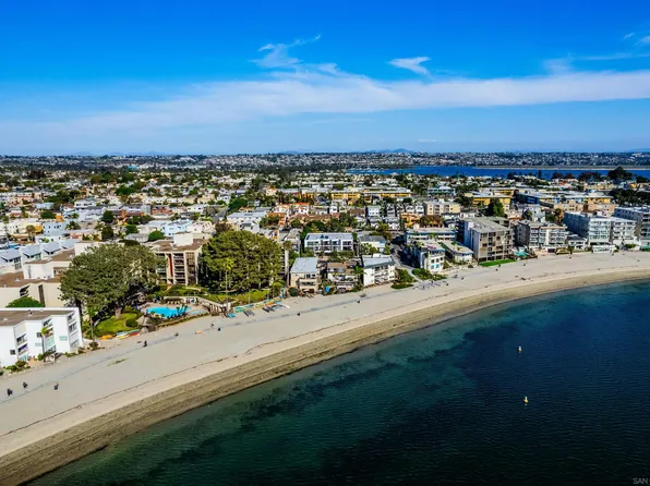 3918-3924 Gresham St, San Diego, CA 92109