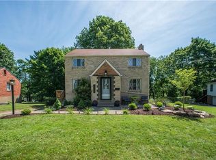 2705 Summit St, Bethel Park, PA 15102