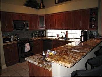 1st image of 1043 Laguna Springs Dr