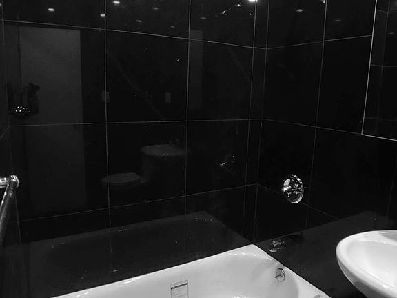 4th image of 229 E 10th St #6FE