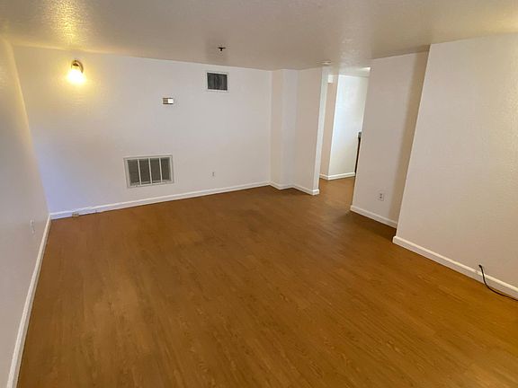 4th image of 1021 H St APT 3