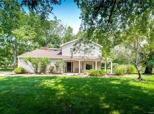 8 Keith Dr, Monsey, NY 10952