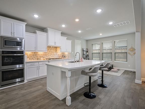 3rd image of 16356 Willowick Ln