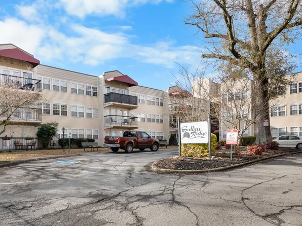 2749 Sullins St #A302, Knoxville, TN 37919