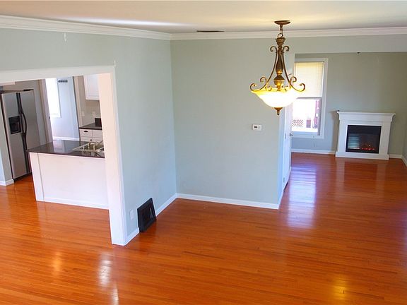 5th image of 1243 9th St