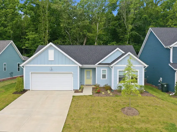 1063 Grey Flint Pl, Mebane, NC 27302