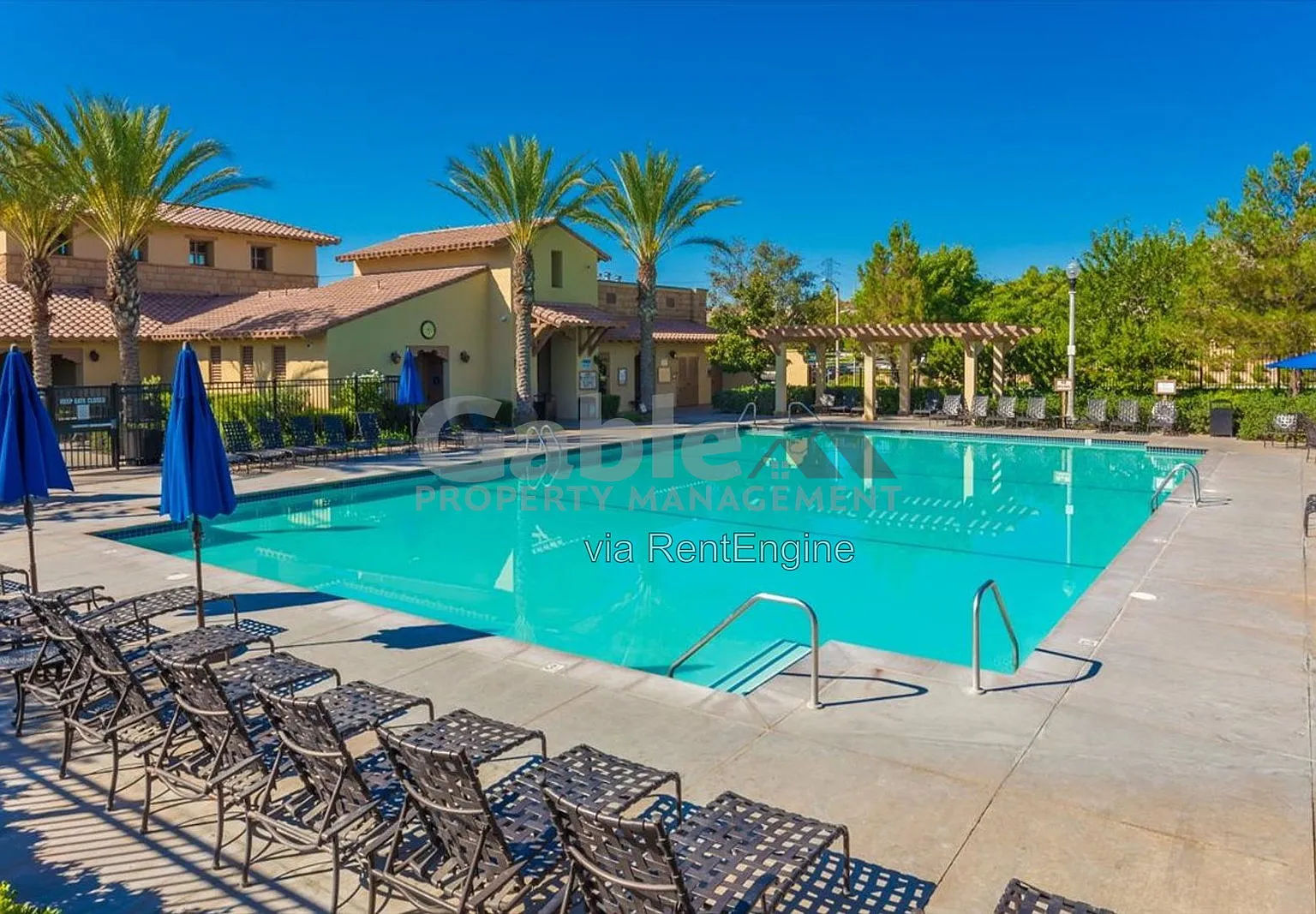 3 bed, 3.0 bath, 1678 sqft, $3,800 — Photo 4