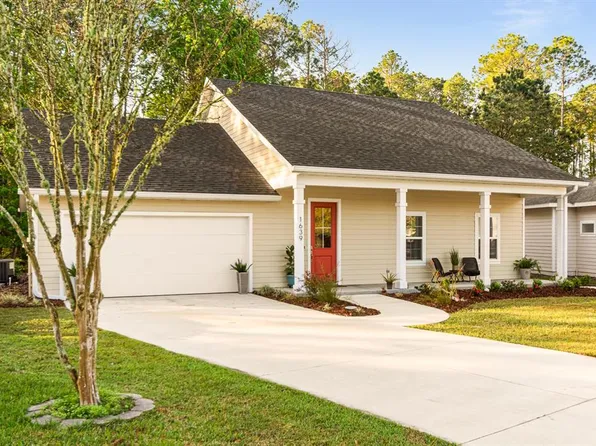 1639 NE 45th Pl, Gainesville, FL 32609