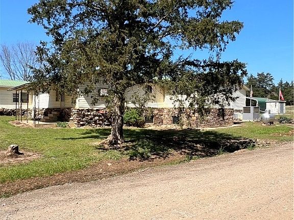 4th image of 619 Ellsworth Rd