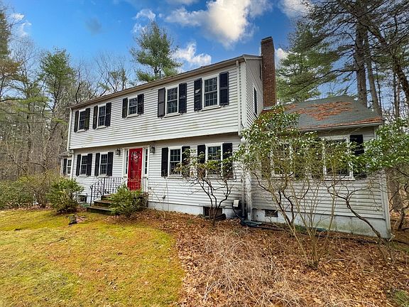 3rd image of 111 Log Hill Rd