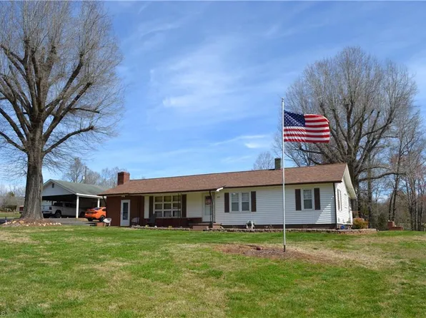 489 Case School Rd, Madison, NC 27025