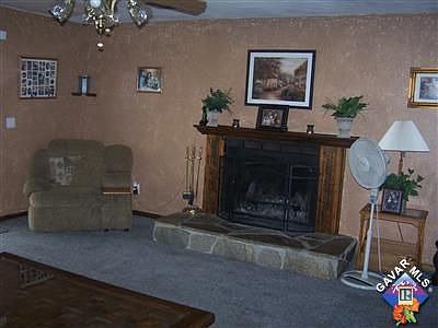 3rd image of 9535 E Avenue T2