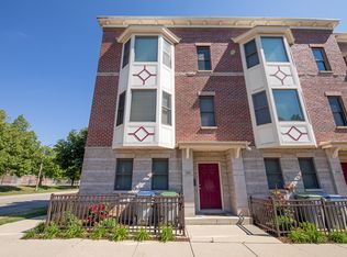 200 E Reservoir Ave #8, Milwaukee, WI