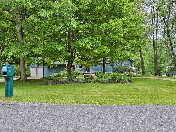 2nd image of 446 Rocky Hollow Dr