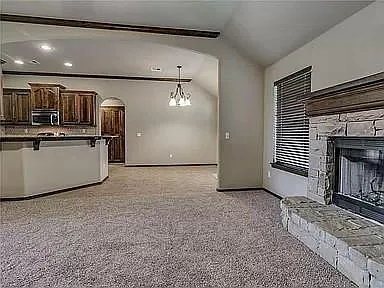 3308 Sharon Dr — Photo 4