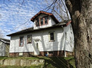200 Union St, Union Mills, IN 46382