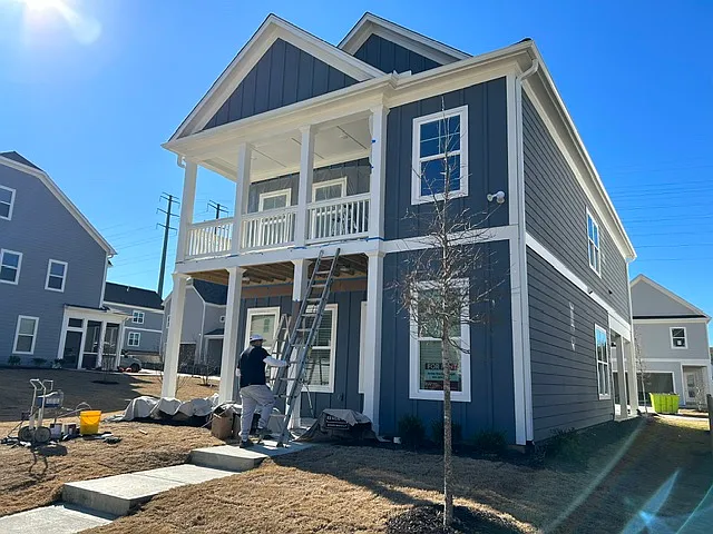 3 bed, 2.5 bath, 2100 sqft, $3,595 — Photo 2
