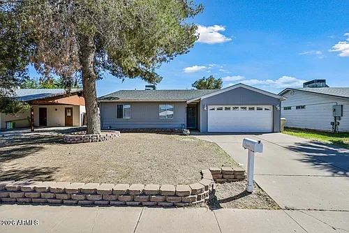 6133 W Tierra Buena Ln Photo 1