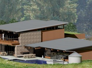 10488 Falk Rd NE, Bainbridge Island, WA 98110