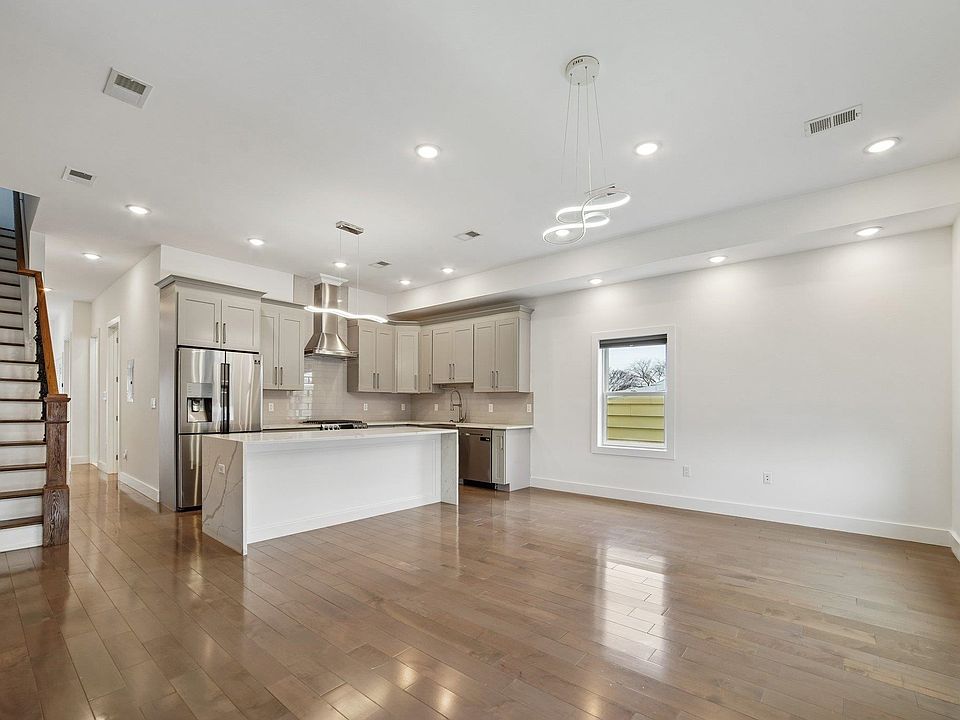 1st image of 46 Carlton Ave #B