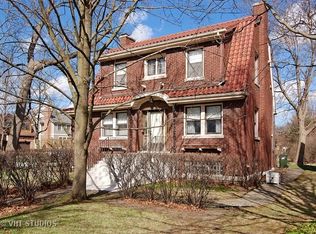 71 N Delaplaine Rd, Riverside, IL 60546