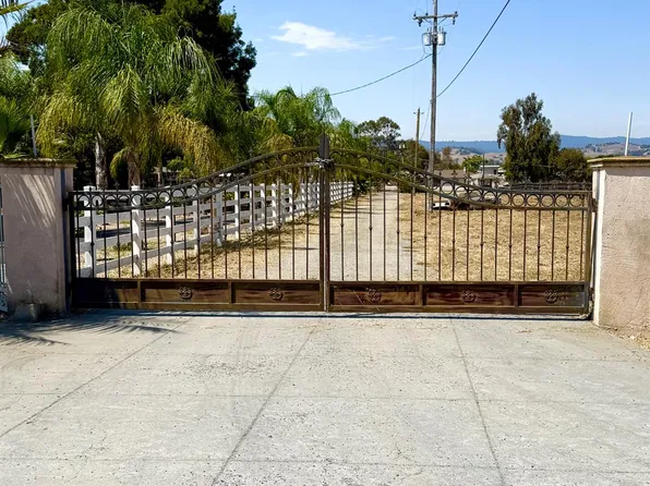 12835 Columbet Ave, San Martin, CA 95046