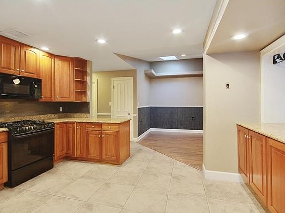 5th image of 4725 Dunbarton Dr
