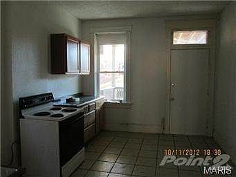 3rd image of 3426-3428 Magnolia Ave