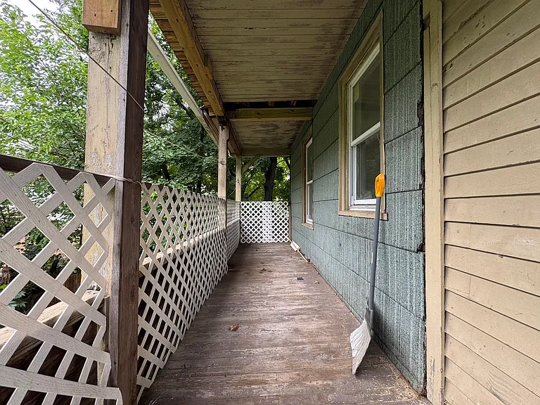 93 Easton Ave #2 — Photo 16