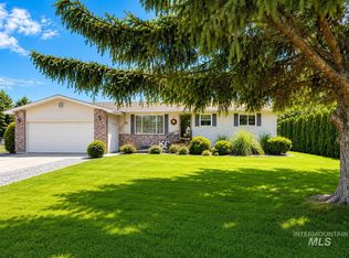 7711 Spring Dr, Nampa, ID 83687