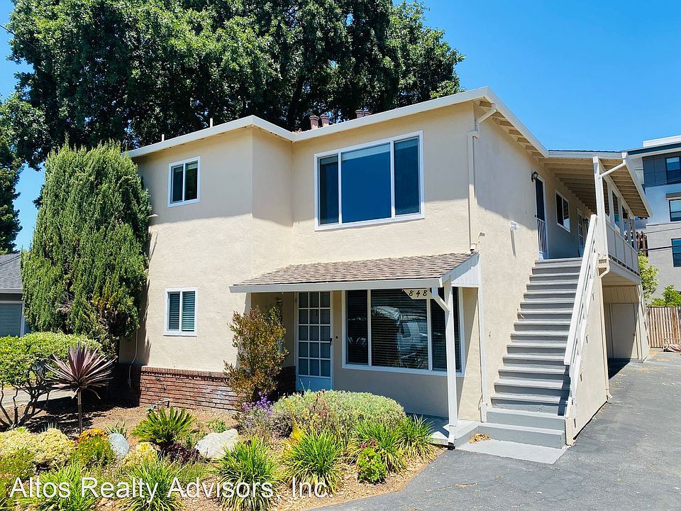 1st image of 848 Park Dr #2