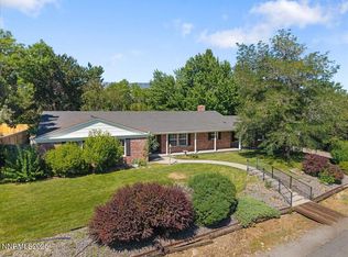 13350 S Hills Dr, Reno, NV 89511