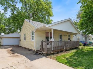 1019 Pine St, Council Bluffs, IA 51501
