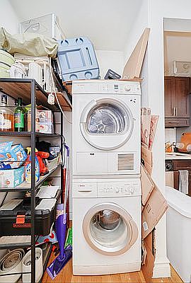 5th image of 325 E 10th St APT F1a
