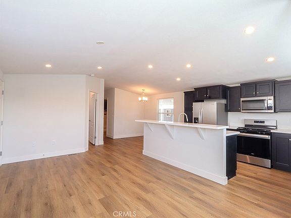 2nd image of 2300 S Sultana Ave Space 214