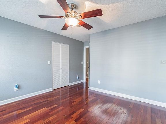 4th image of 759 Cruise View Dr