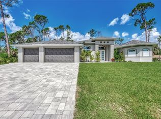 135 Stanhope St, Port Charlotte, FL 33954