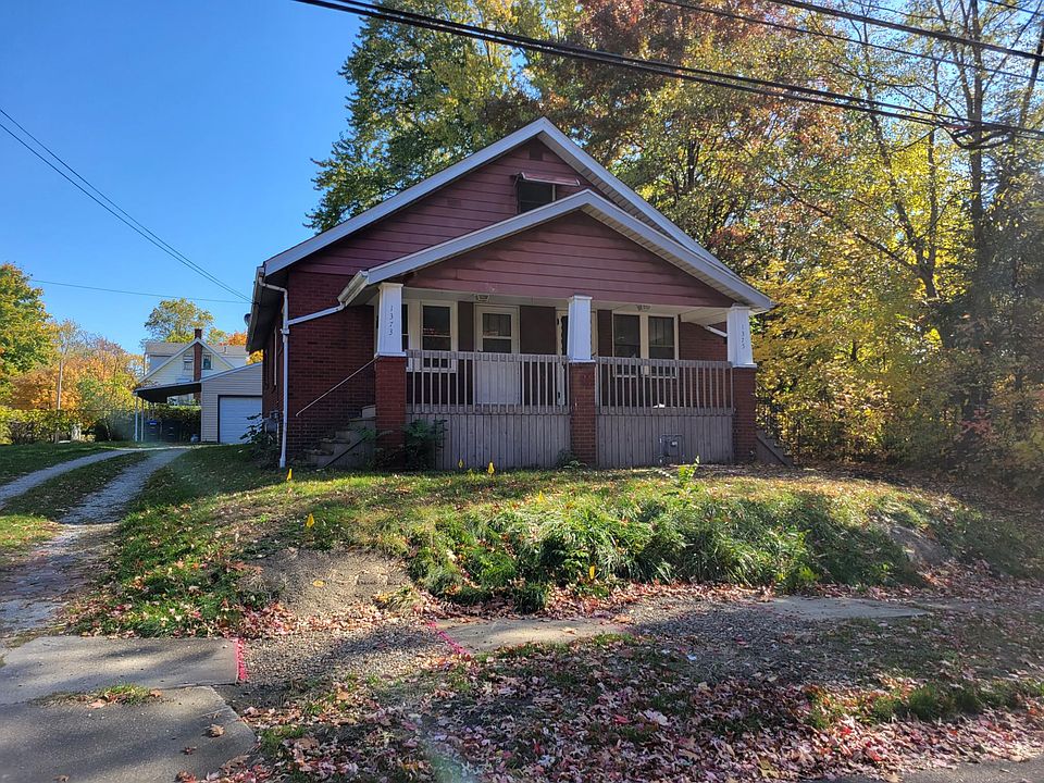 1375 Sweitzer Ave, Akron, OH 44301 | Zillow