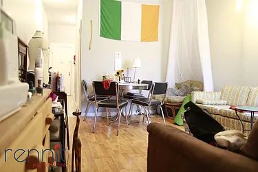 Rented by Rennit Inc.