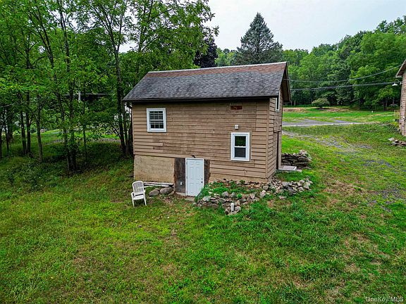 3rd image of 784 County Rte #12